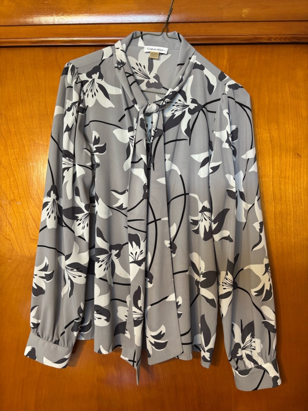 Calvin Klein Gray and White Floral Tie-Neck Blouse